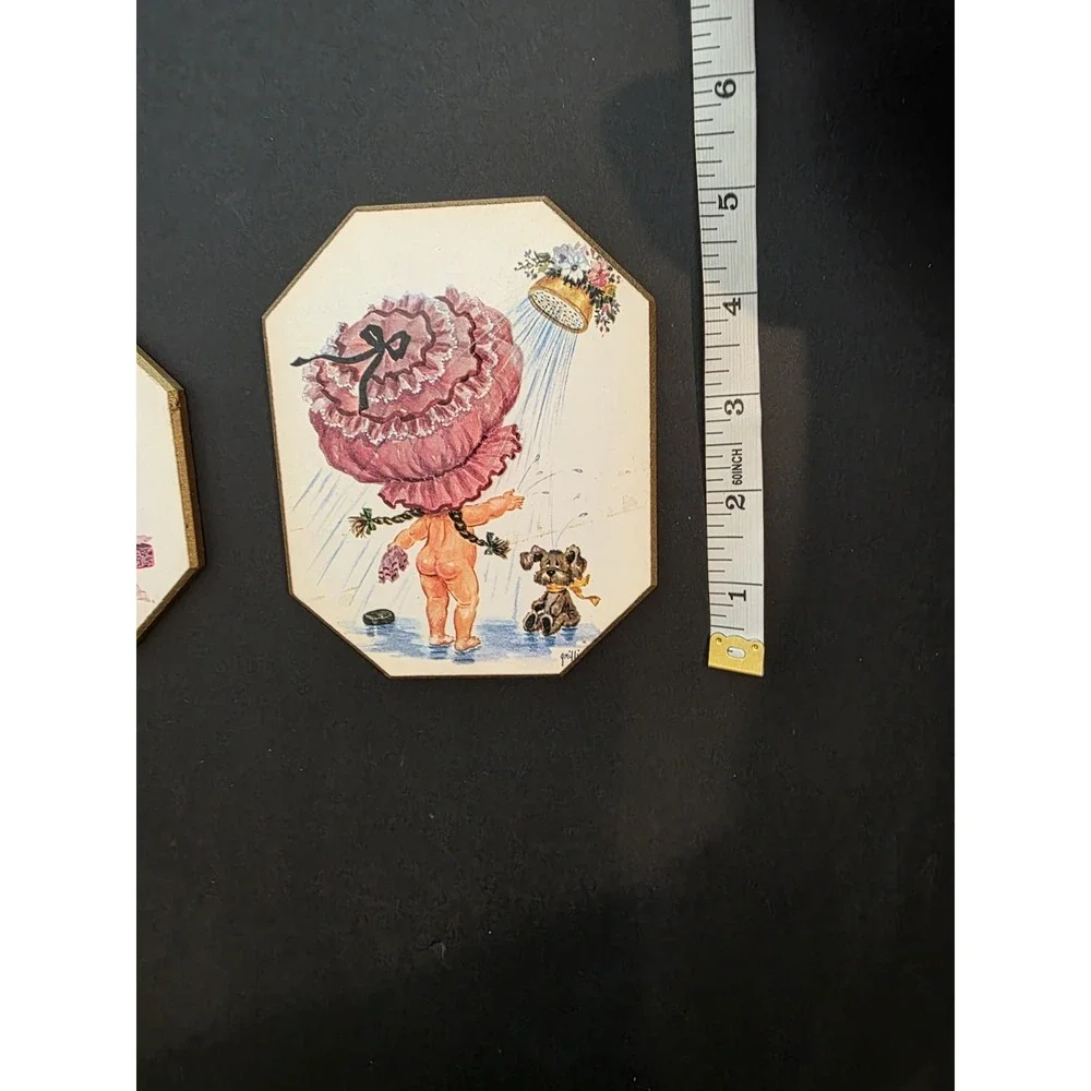 VTG‎ 60s Griffin Kitsch 2 Lil Girl Wall Plaques Doggy Bathroom Beauty Manicure